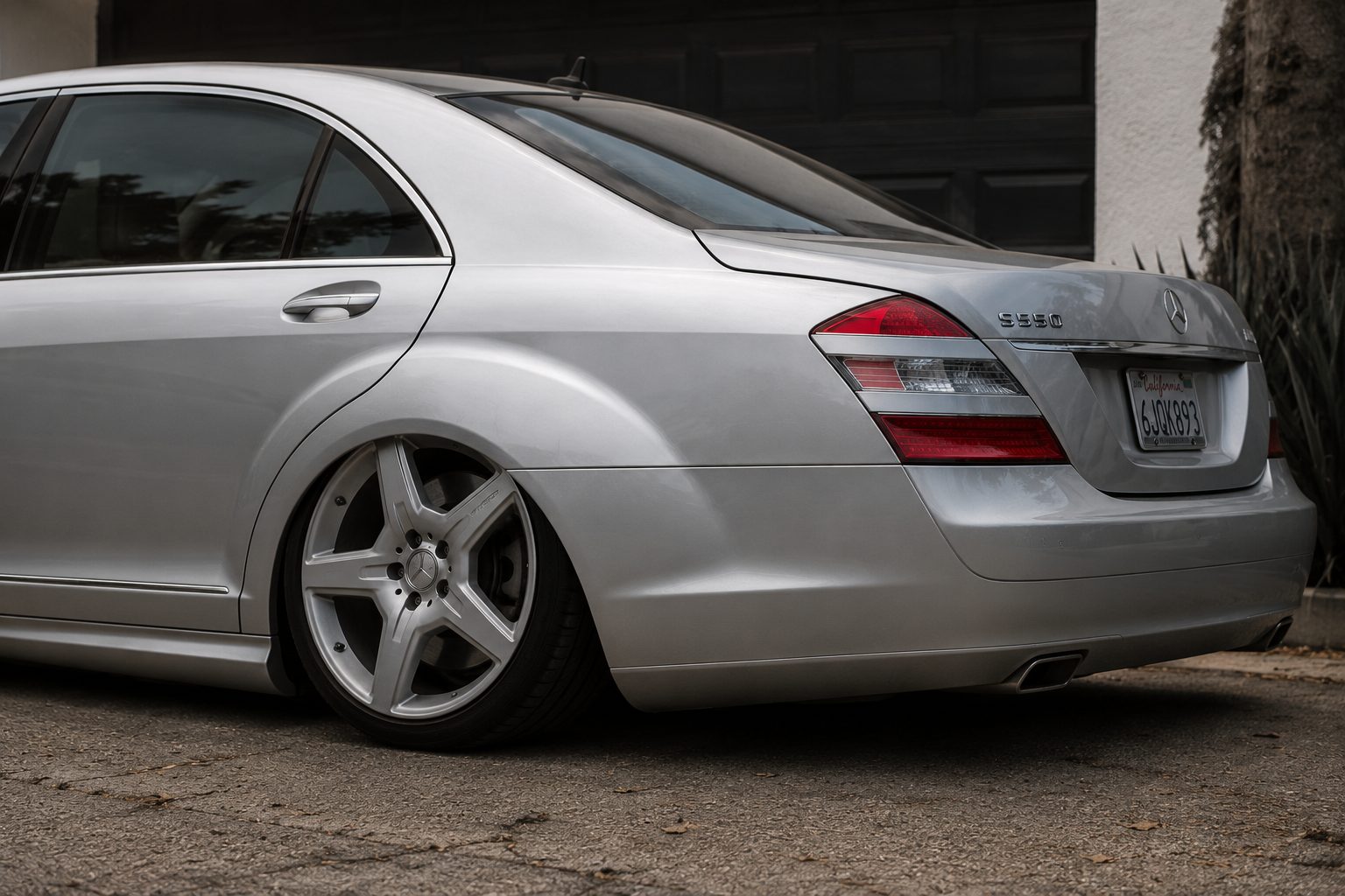 Mercedes W221 S550 Airmatic suspension system